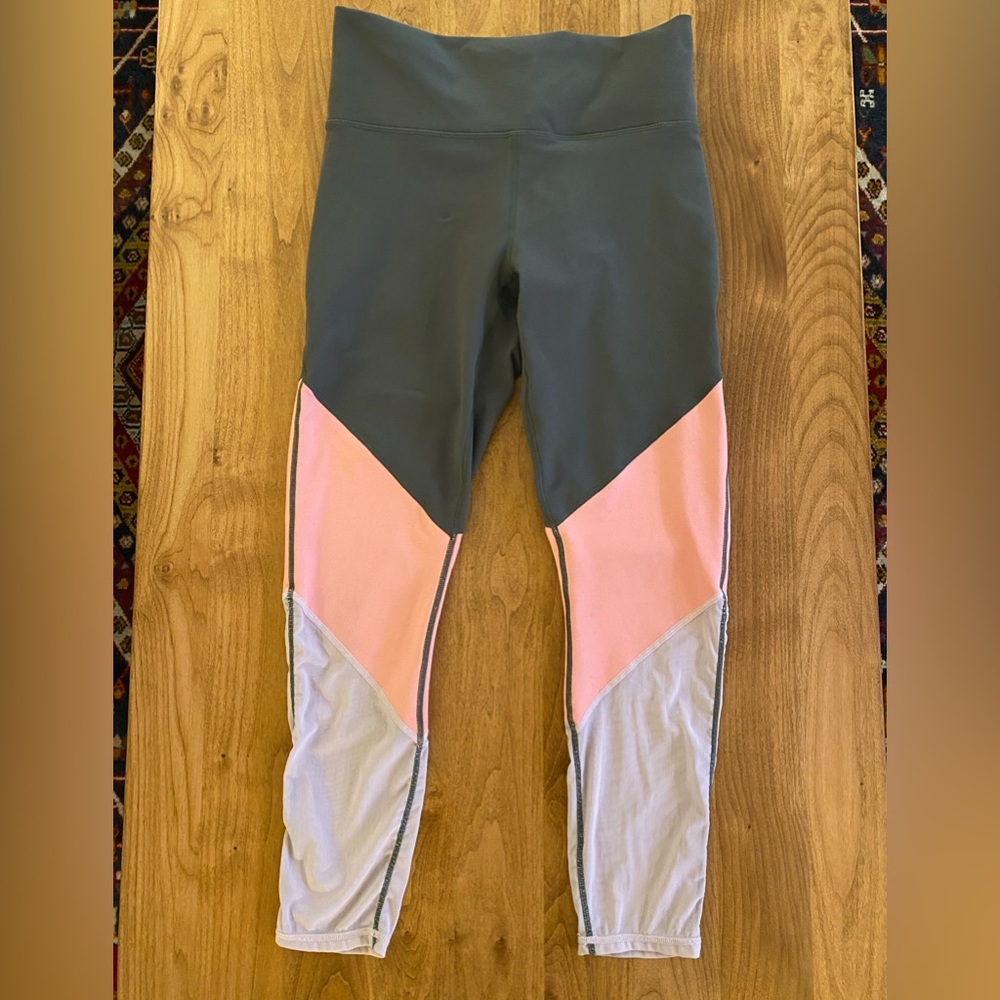 Fabletics zone leggings